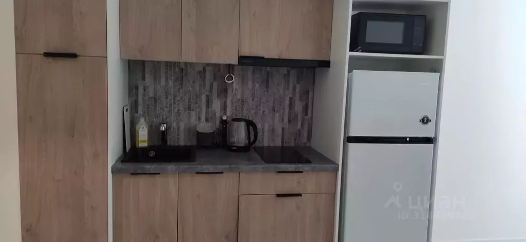 Студия Крым, Алушта ул. Глазкрицкого, 17с2 (33.0 м) - Фото 0