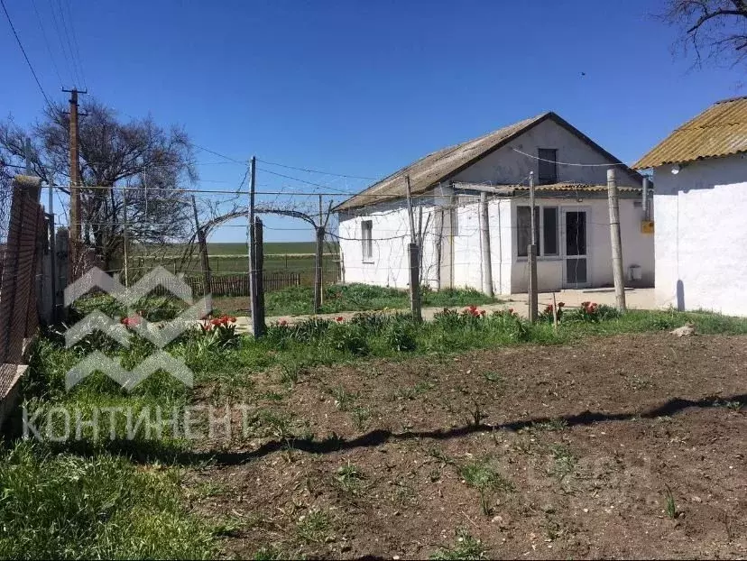 Дом в Крым, Раздольненский район, Ковыльновское с/пос, с. Волочаевка ... - Фото 0