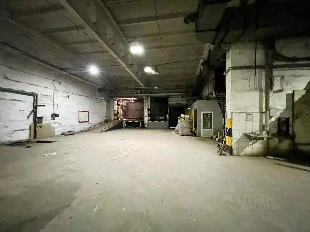 Склад в Москва Ступинский проезд, 1АС7 (1365 м) - Фото 0