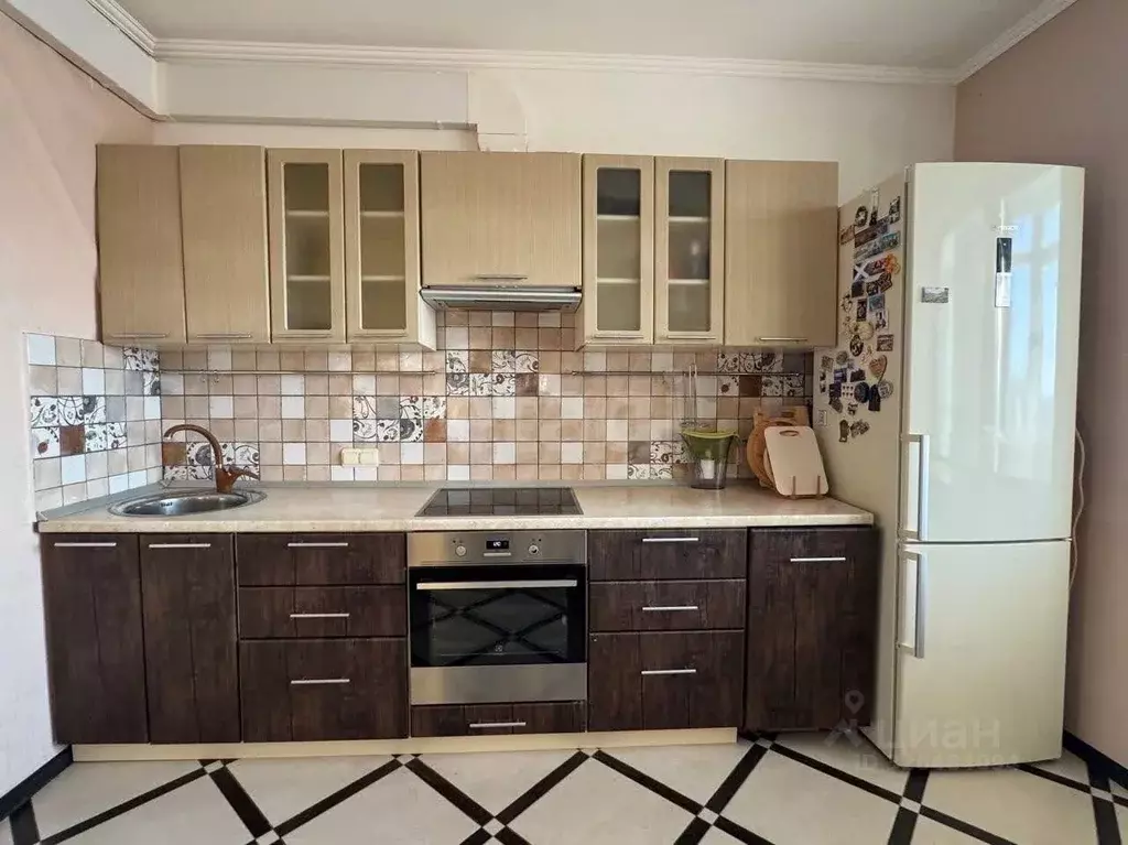 1-к кв. Брянская область, Брянск Советская ул., 95к1 (44.0 м) - Фото 1