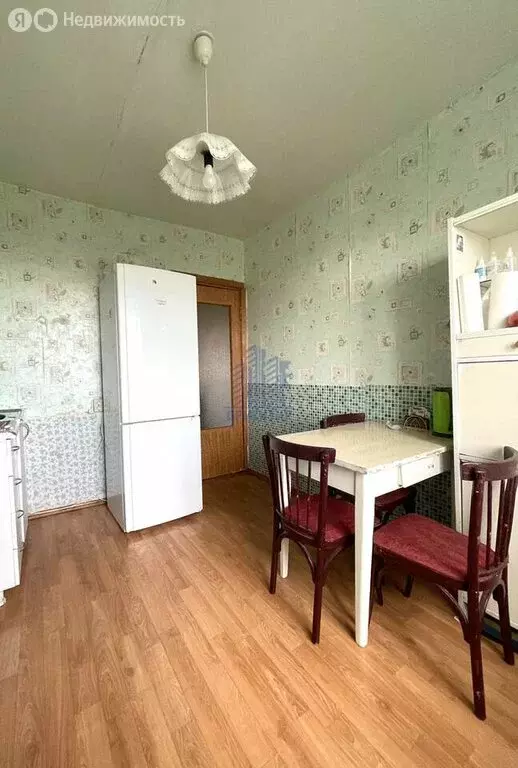 3-комнатная квартира: Чебоксары, улица Афанасьева, 9 (69 м) - Фото 0
