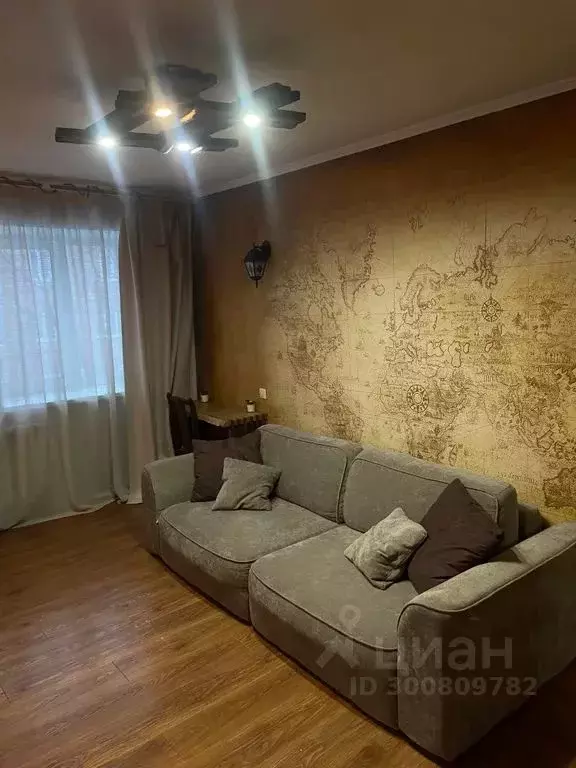 Студия Мурманская область, Кировск ул. Мира, 1 (30.0 м) - Фото 1