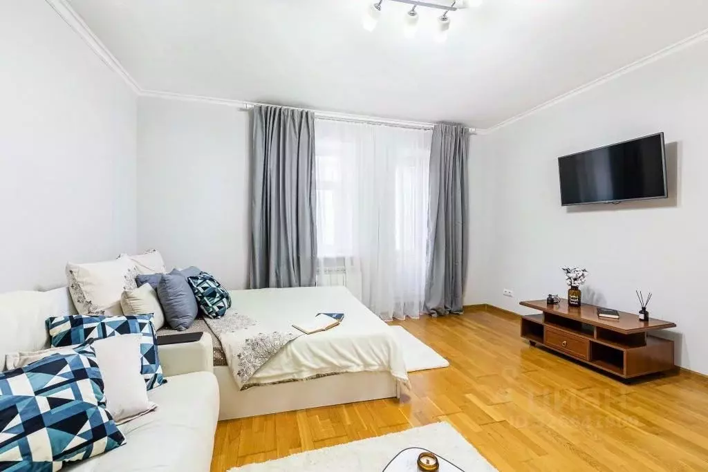 2-к кв. Татарстан, Казань Право-Булачная ул., 9 (62.0 м) - Фото 1