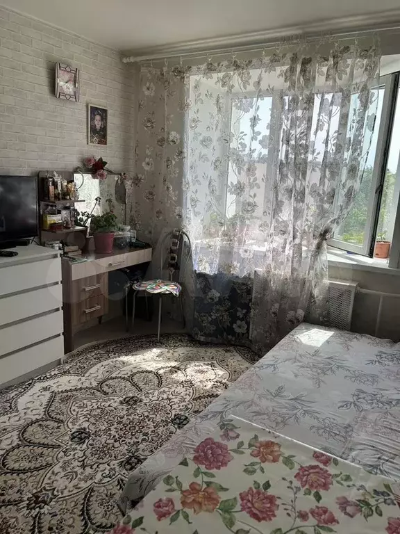 Комната 18 м в 1-к., 4/9 эт. - Фото 0