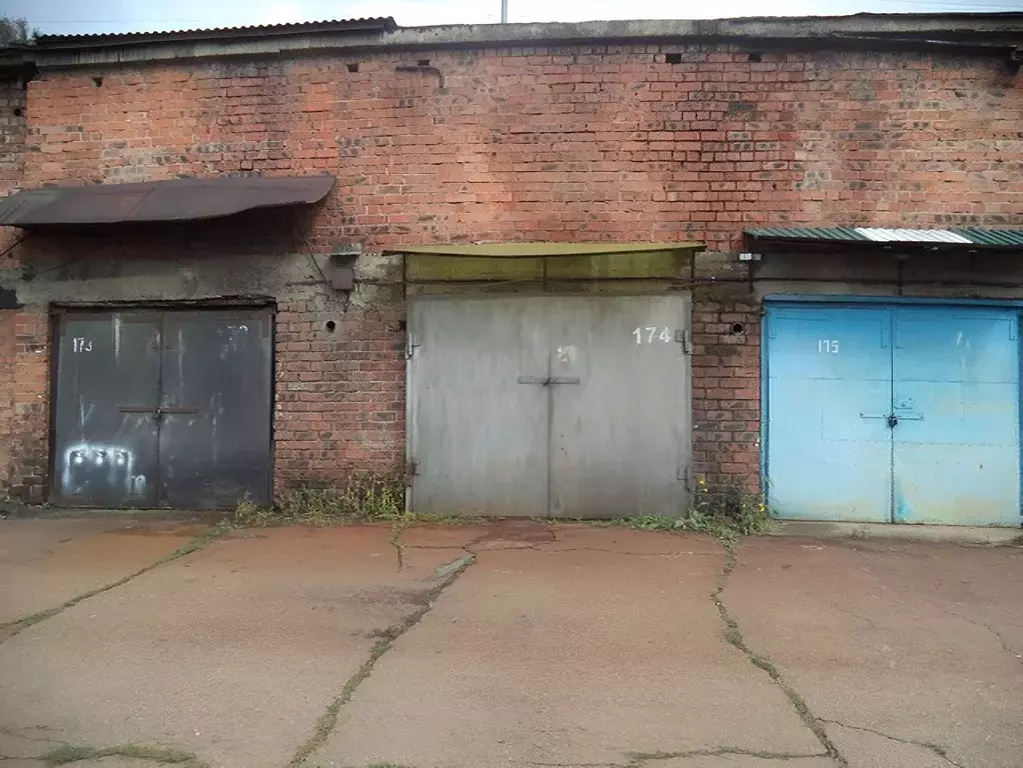 Гараж в Иркутская область, Иркутск ул. Освобождения, 57 (21 м) - Фото 1