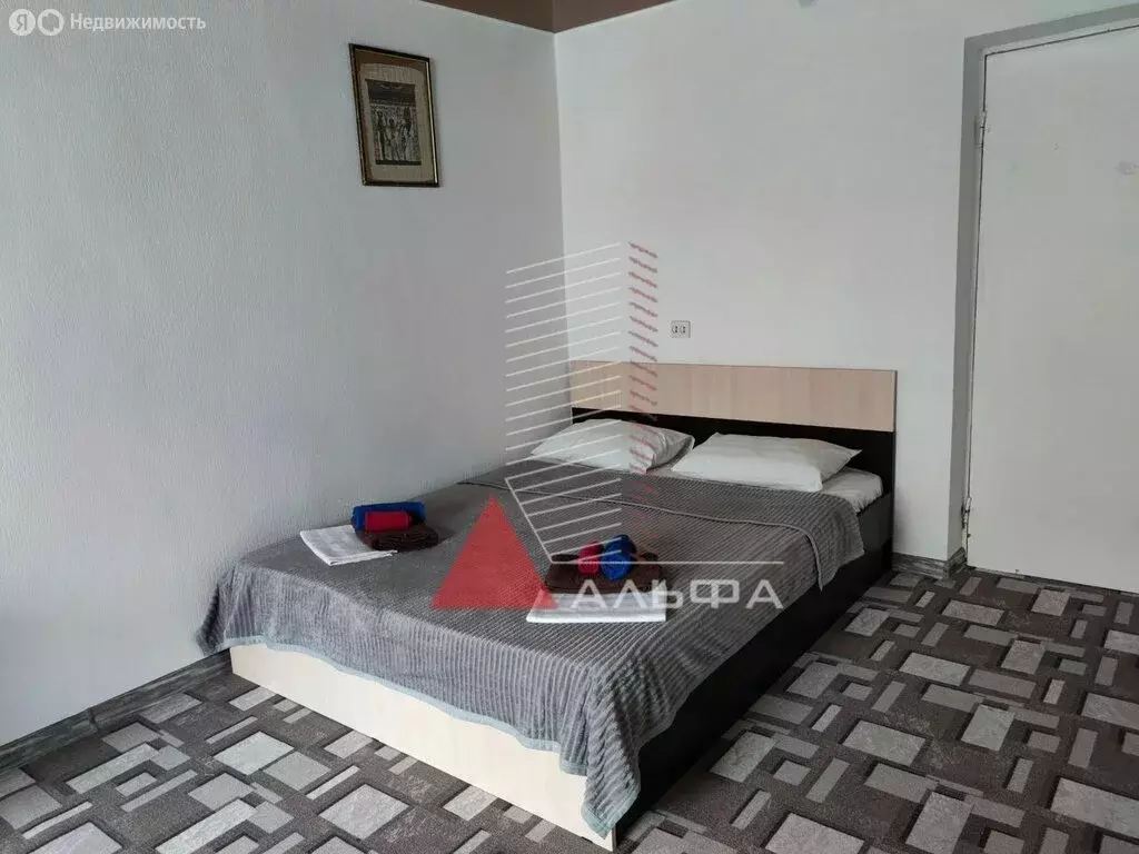 Квартира-студия: Евпатория, Советская улица, 3 (47.1 м) - Фото 2