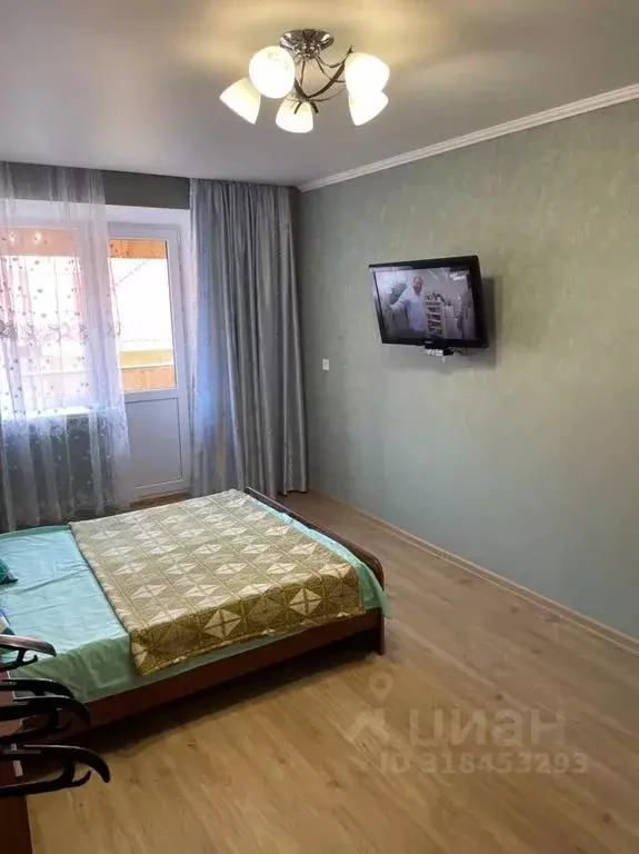 2-к кв. Краснодарский край, Геленджик Херсонская ул., 30 (40.0 м) - Фото 1