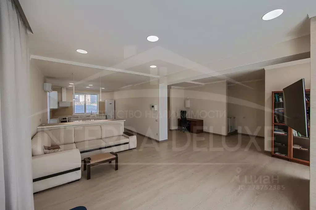 Дом в Севастополь ул. Лесхозная, 37Б (284 м) - Фото 2