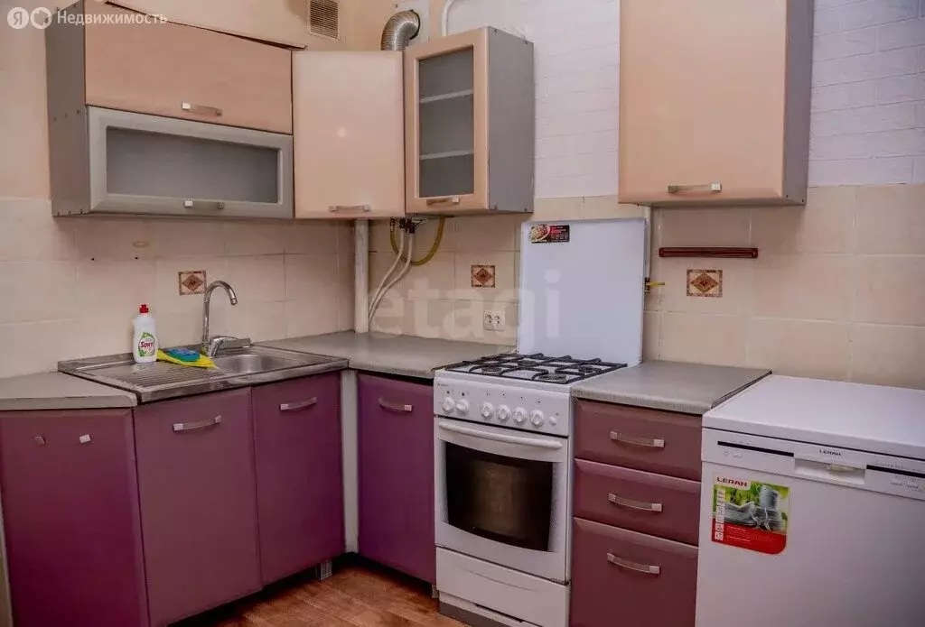 3-комнатная квартира: деревня Ваньковка, Берёзовая улица, 3 (65 м) - Фото 0