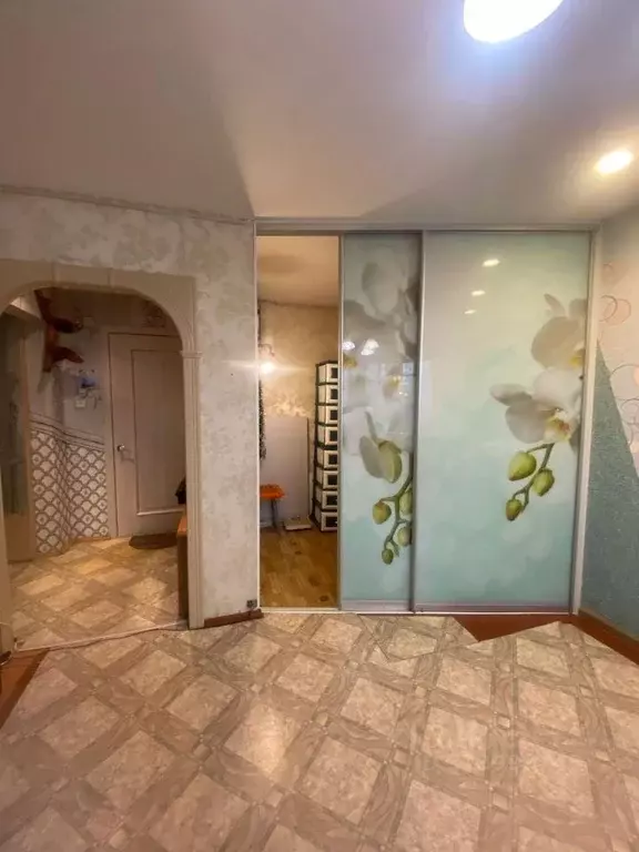 1-к кв. Свердловская область, Екатеринбург ул. Уральских Рабочих, 21 ... - Фото 2