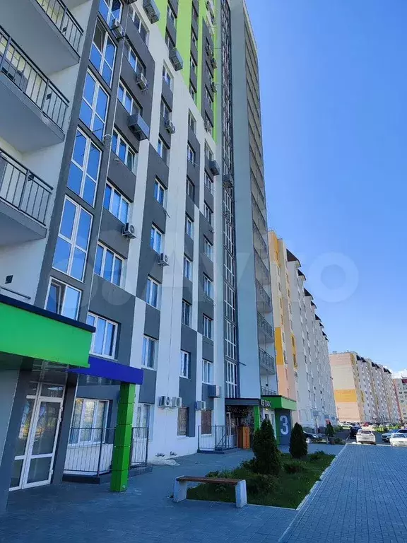 10 и более-к. квартира, 44 м, 9/19 эт. - Фото 1