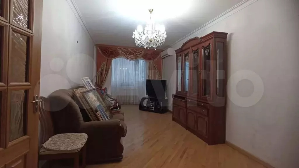3-к. квартира, 68 м, 1/9 эт. - Фото 0