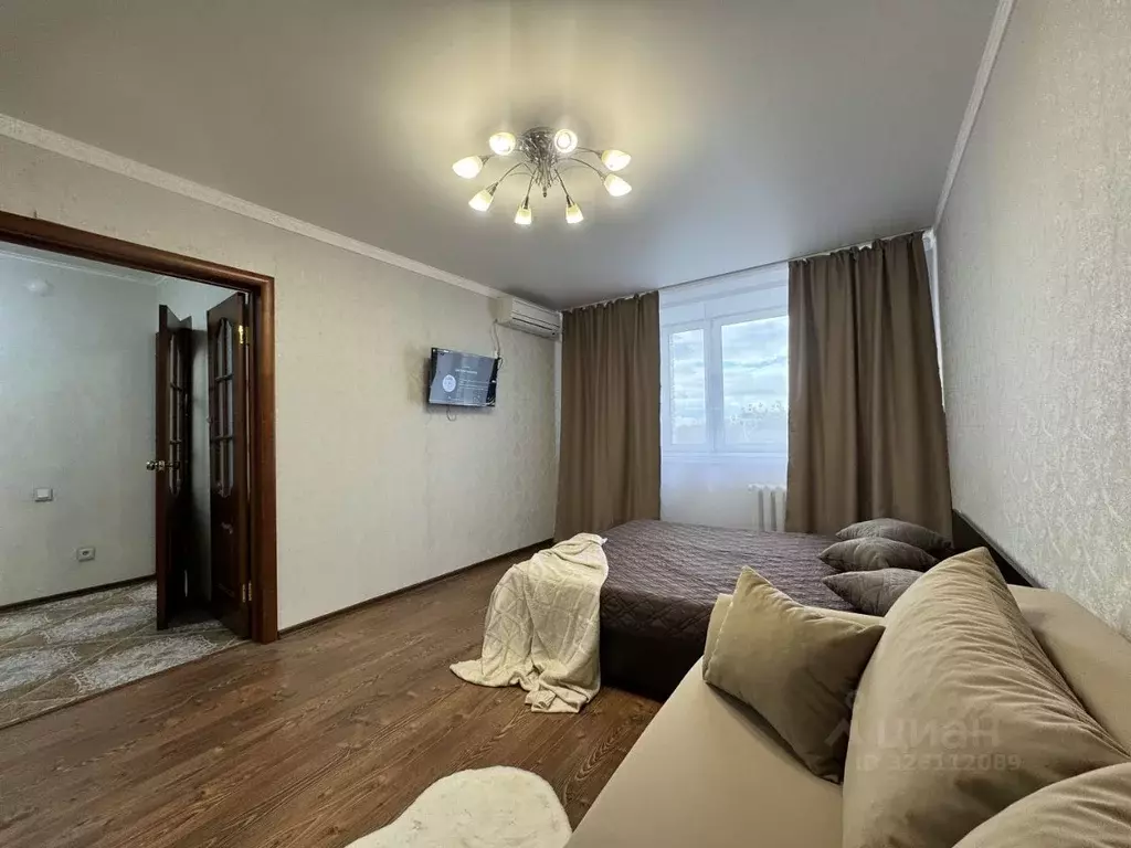 1-к кв. Татарстан, Казань ул. Коммунаров, 2 (44.0 м) - Фото 2