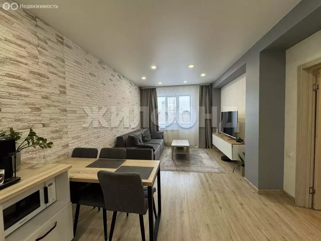 2-комнатная квартира: Новосибирск, Кировский район, Северо-Чемской ... - Фото 1