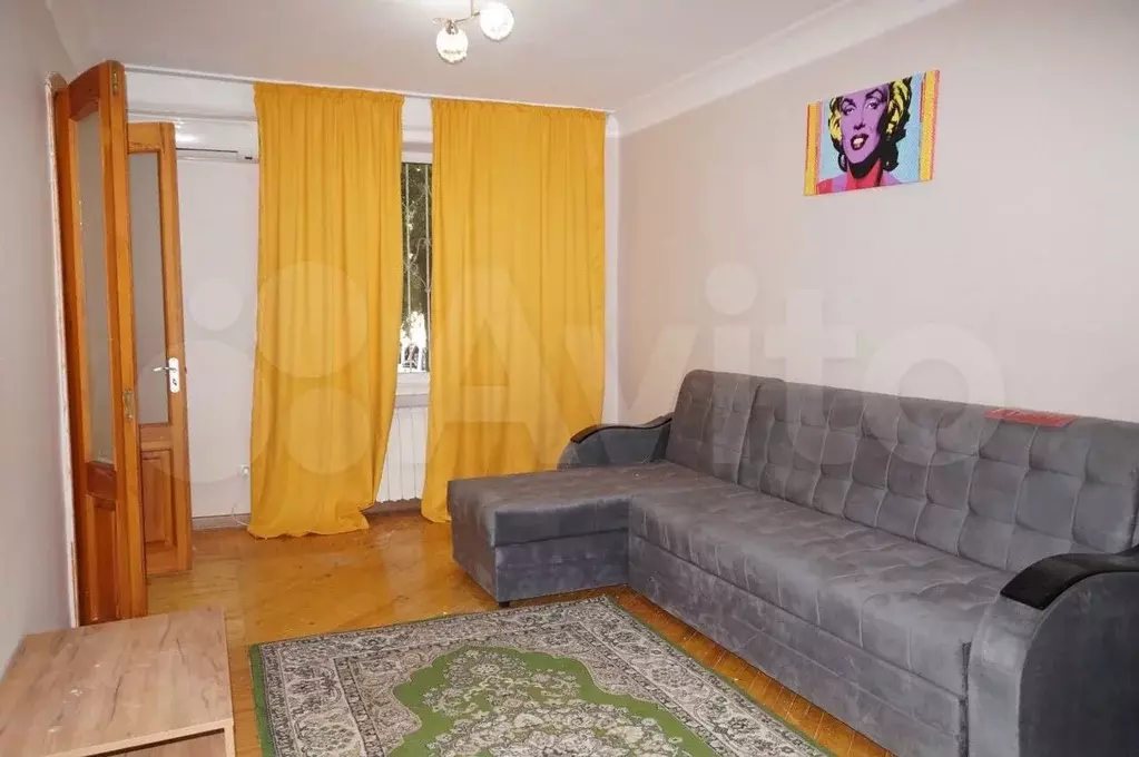 3-к. квартира, 55 м, 1/5 эт. - Фото 0