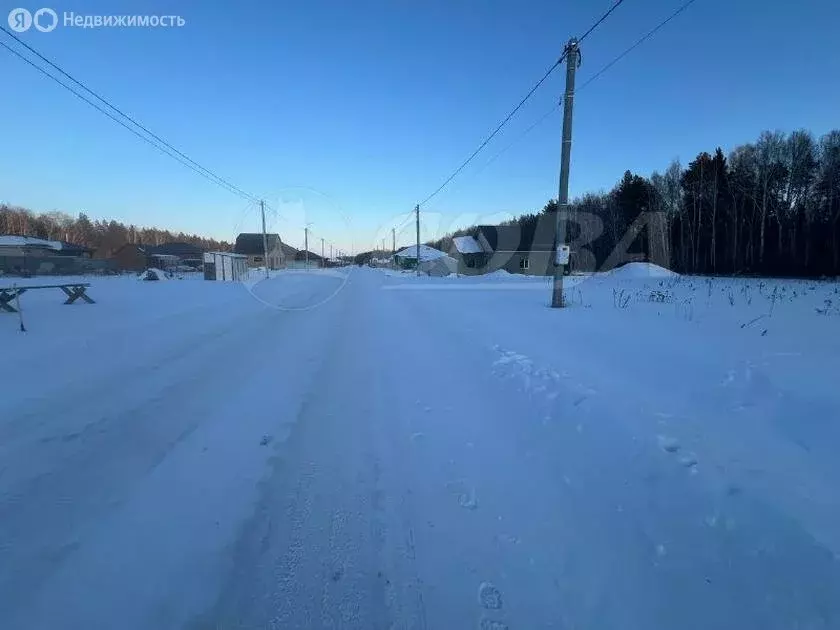 Участок в Тюменский район, деревня Ушакова (10.5 м) - Фото 0