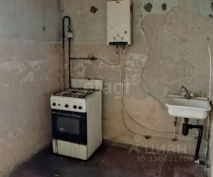 2-к кв. Крым, Феодосия ул. Челнокова, 76А (50.6 м) - Фото 1