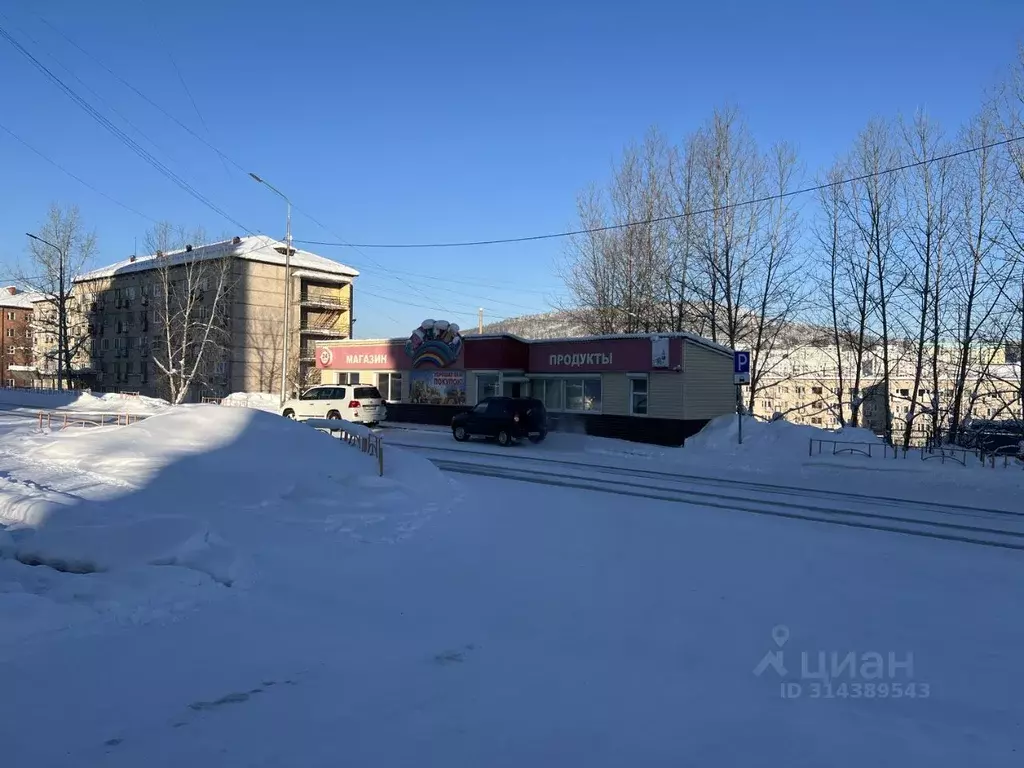3-к кв. Иркутская область, Железногорск-Илимский 6-й кв-л, 7 (63.0 м) - Фото 0