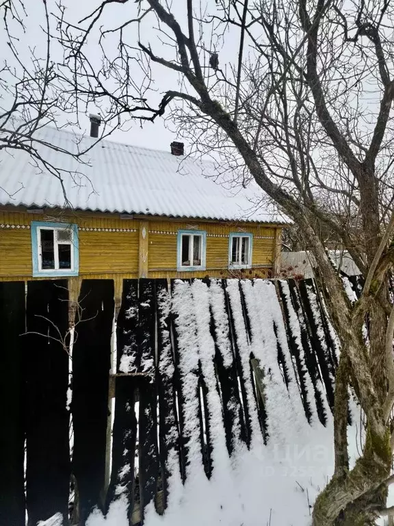 Дом в Псковская область, Псковский район, Ядровская волость, д. ... - Фото 1