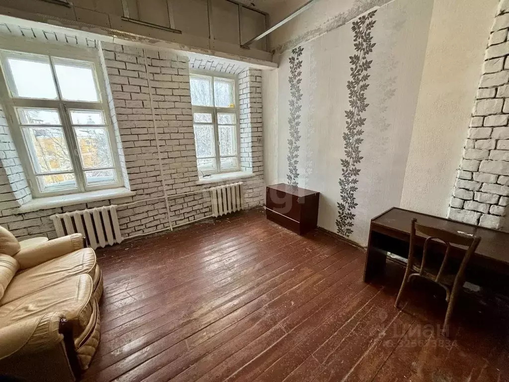 Комната Смоленская область, Смоленск Большая Советская ул., 17 (18.0 ... - Фото 1