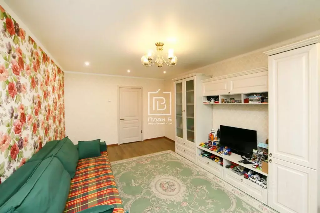 2-к кв. Калужская область, Калуга ул. Серафима Туликова, 2 (62.4 м) - Фото 1