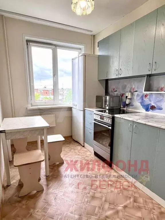 3-к. квартира, 58 м, 6/10 эт. - Фото 0