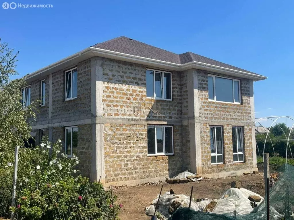 Дом в Симферопольский район, село Укромное (306 м) - Фото 2