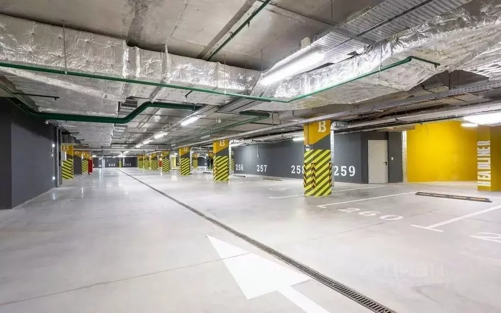 Гараж в Москва 1-й Красногвардейский проезд, 22с2 (14 м) - Фото 1