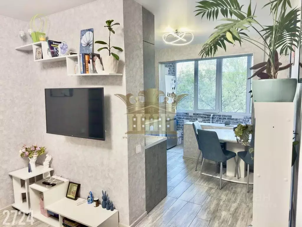 2-к кв. Крым, Симферополь ул. Героев Сталинграда, 35 (86.0 м) - Фото 2