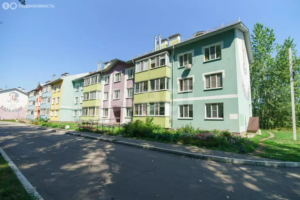 4-комнатная квартира: Ульяновск, проспект Нариманова, 136 (30.5 м) - Фото 0