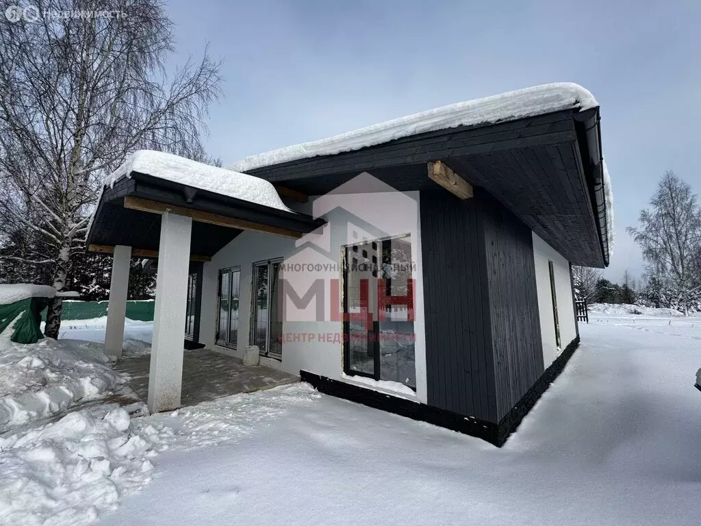 Дом в Тверская область, Конаковский муниципальный округ, деревня ... - Фото 1