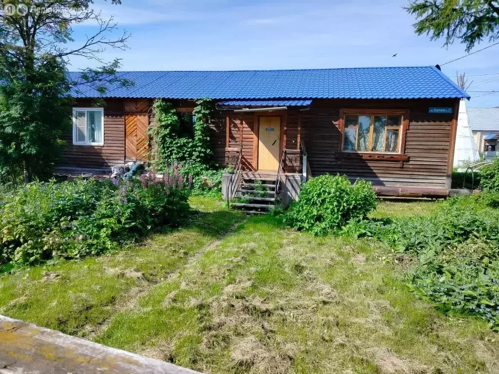 Дом в Эссо, Набережная улица (75.3 м) - Фото 0