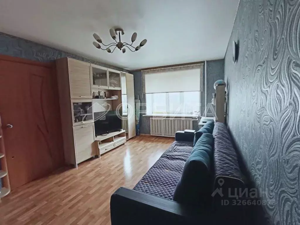 Комната Тюменская область, Тюмень Волгоградская ул., 70 (30.2 м) - Фото 1