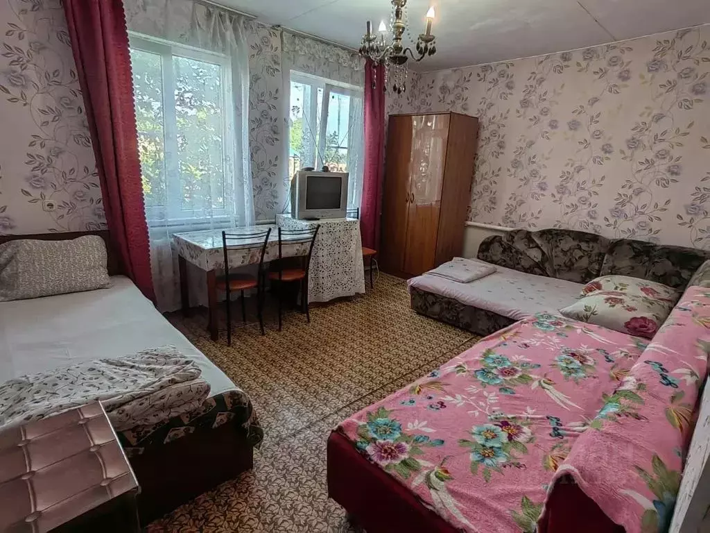 Комната Краснодарский край, Туапсе Приморская ул., 27 - Фото 0