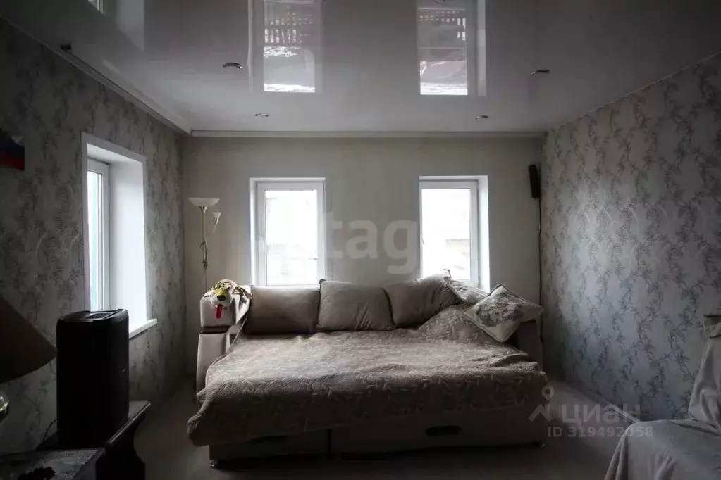 Дом в Красноярский край, Красноярск ул. 4-я Таймырская, 18 (46 м) - Фото 0