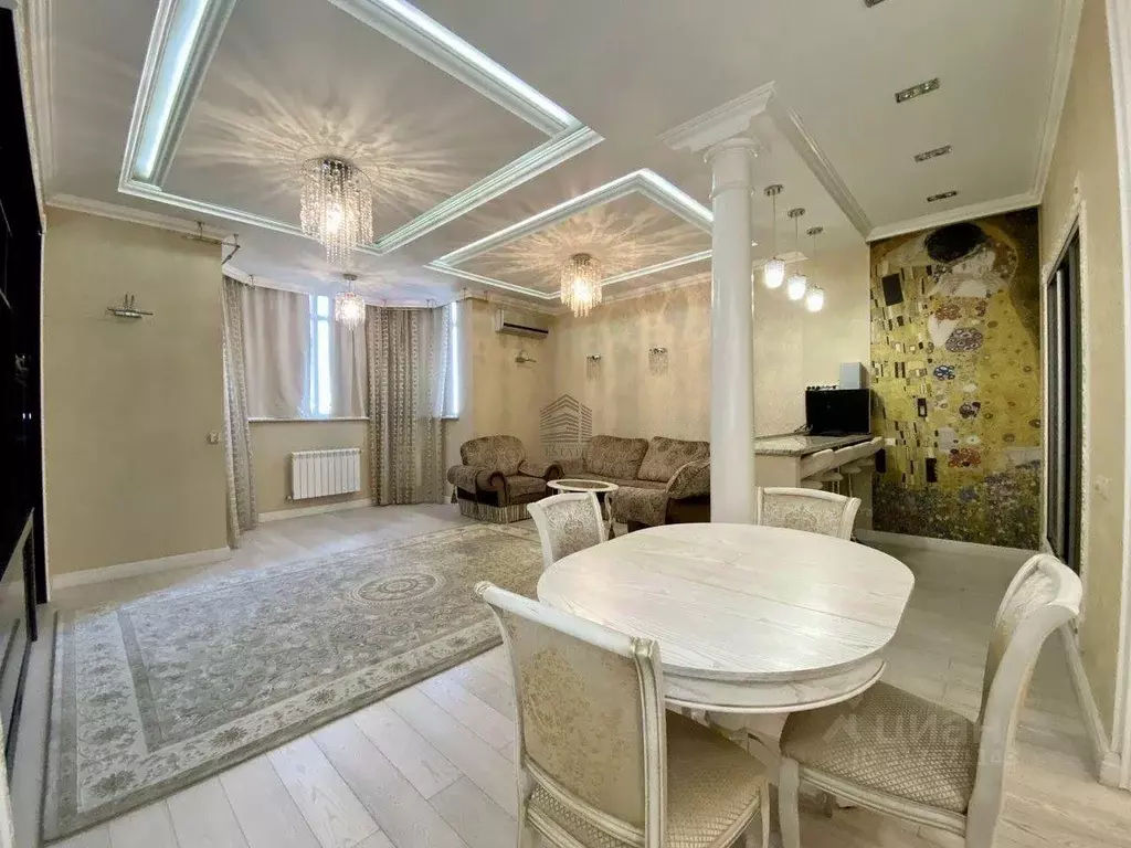 Квартира, 4 комнаты, 140 м - Фото 0