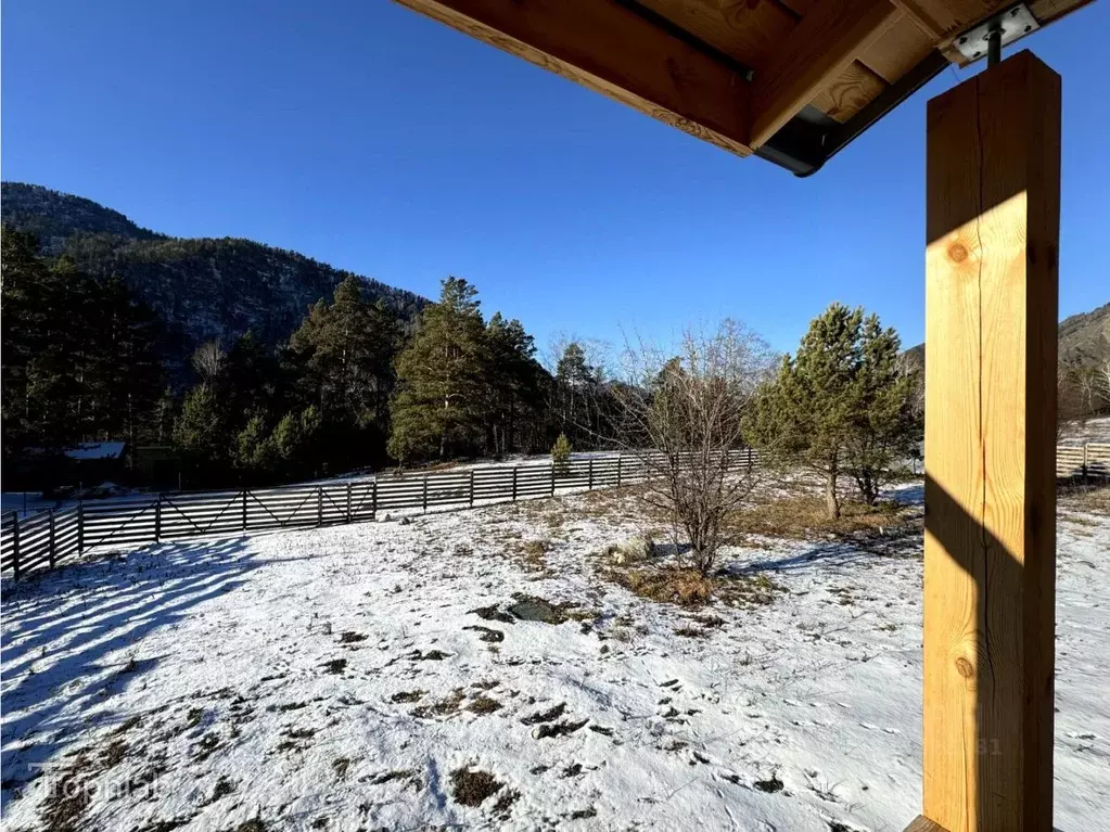 Дом в Алтай, Чемальский район, Узнезинское с/пос, с. Узнезя  (120 м) - Фото 2