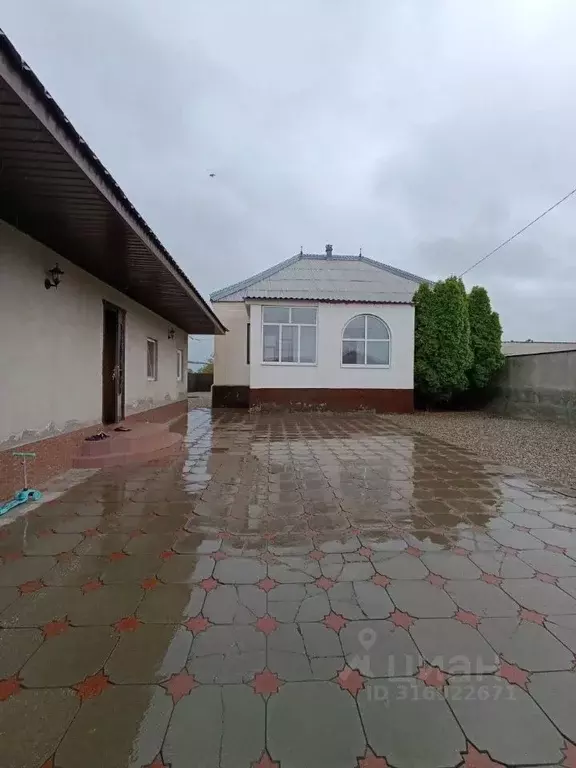 Дом в Кабардино-Балкария, Баксан городской округ, с. Дыгулыбгей ул. ... - Фото 0