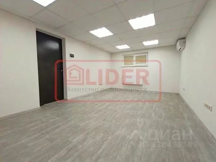Офис в Севастополь просп. Генерала Острякова, 192Г (18 м) - Фото 2