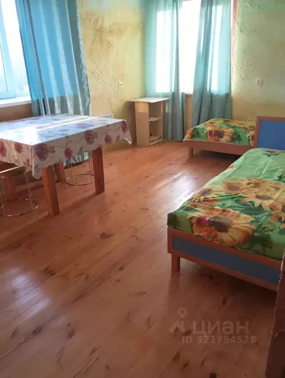 Дом в Крым, Симферопольский район, Перовское с/пос, Новозбурьевка ... - Фото 1