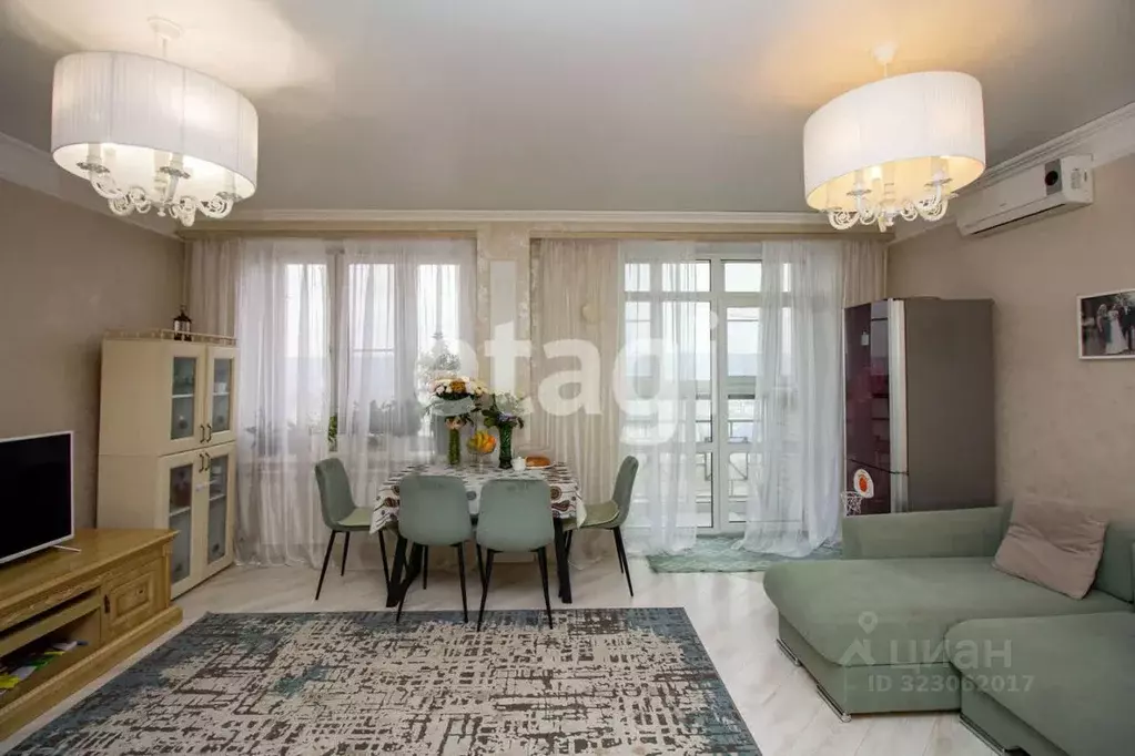 3-к кв. Красноярский край, Красноярск Взлетная ул., 7Ж (89.9 м) - Фото 1