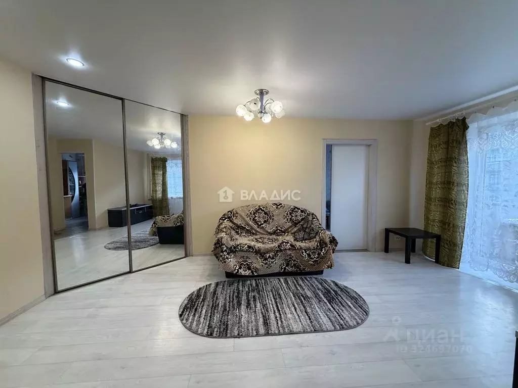 2-к кв. Карелия, Петрозаводск Первомайский просп., 23 (42.0 м) - Фото 1