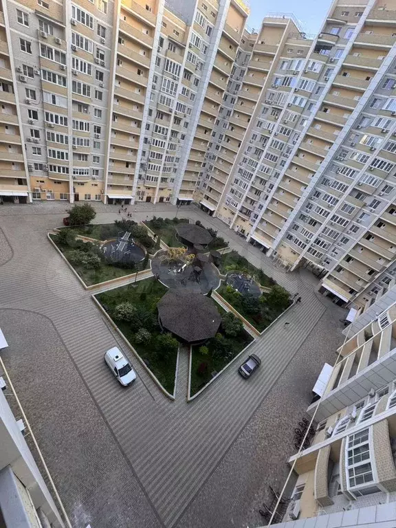 2-к. квартира, 93 м, 14/16 эт. - Фото 1