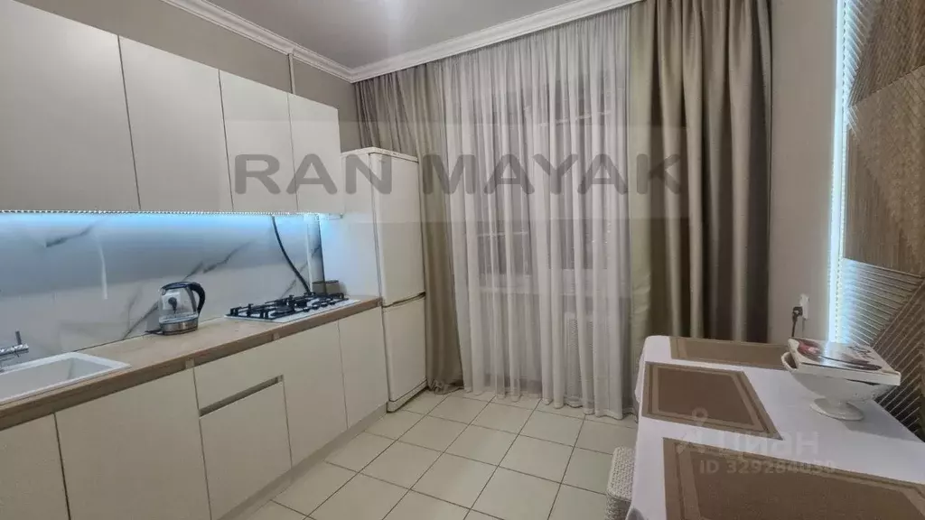2-к кв. Адыгея, Майкоп ул. 12 Марта, 132 (52.5 м) - Фото 1