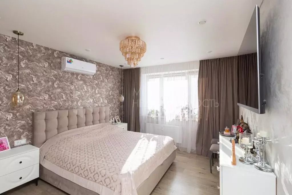 3-к кв. Тюменская область, Тюмень ул. Константина Посьета, 5 (93.0 м) - Фото 2