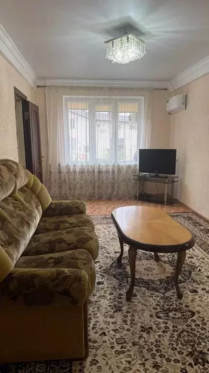 2-к кв. Дагестан, Каспийск просп. Акулиничева, 13 (56.0 м) - Фото 0