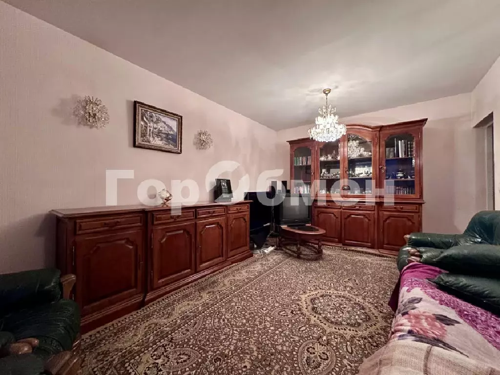 Продается 3-комнатная квартира - Фото 2