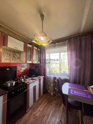 1-к. квартира, 30 м, 5/5 эт. - Фото 0