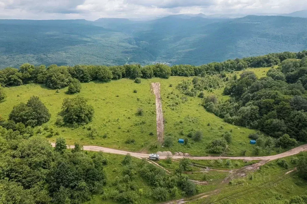 Участок в Краснодарский край, Апшеронский район, пос. Мезмай  (10.0 ... - Фото 1