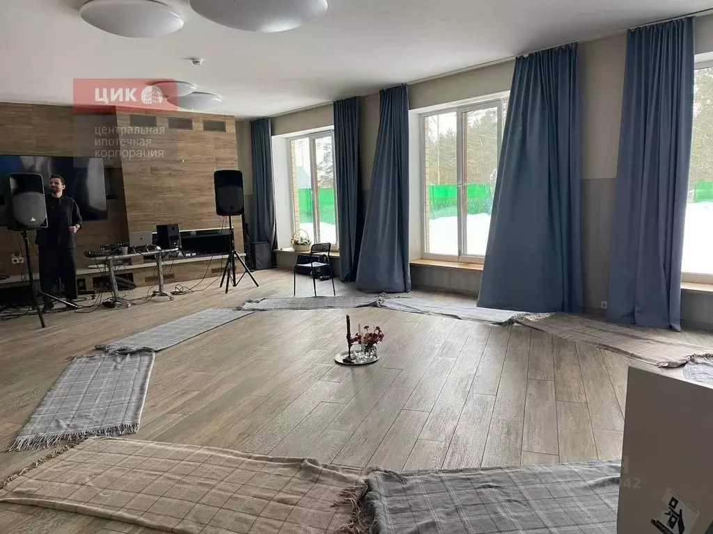 Дом в Рязанская область, Рязанский район, Заборьевское с/пос, с. ... - Фото 1